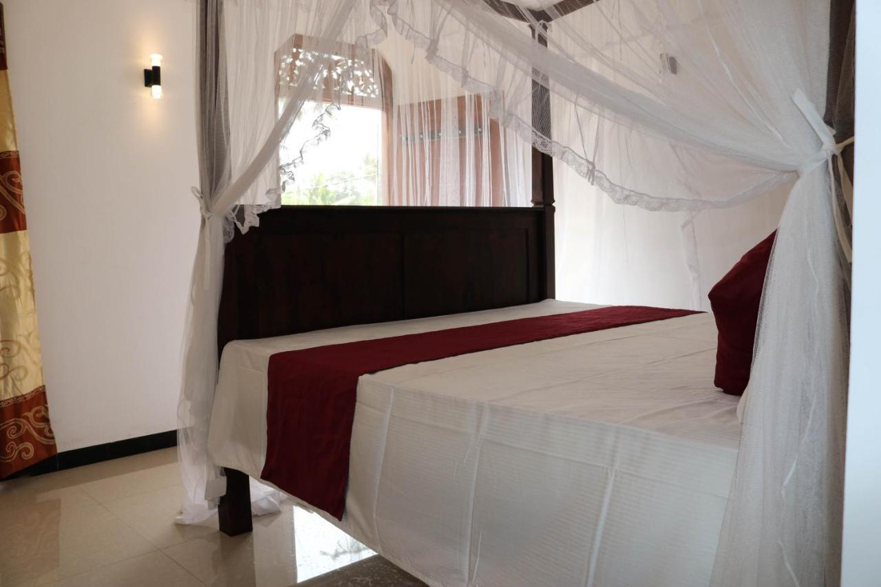 Masith Guest House Unawatuna Exterior photo